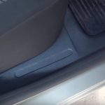 Практичный тюнинг Lada Xray: защитные накладки на ковролин