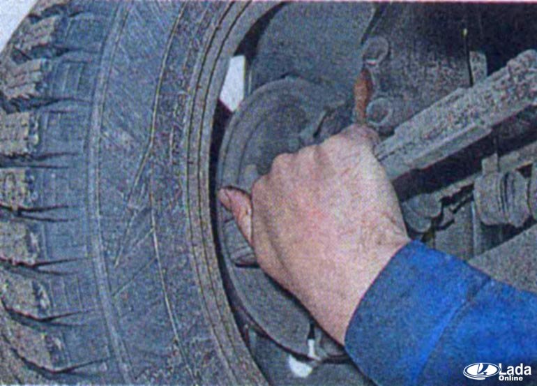 Как выявить неисправности рулевого управления Lada Vesta и XRAY