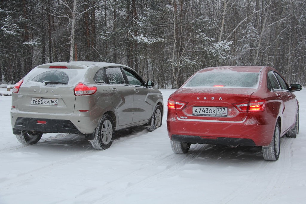 Lada Xray против Lada Vesta