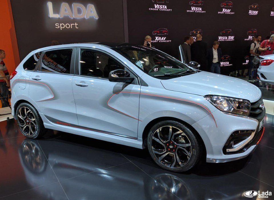 Новый цвет «Тайфун» для Lada XRAY Sport