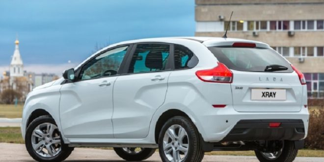 Lada Xray: отзыв владельца Шеви Нива