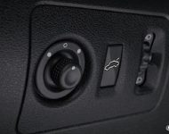 Установка дополнительной кнопки открывания багажника на Lada XRAY