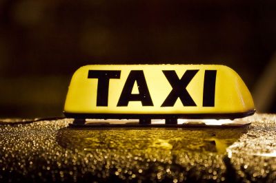 От чего зависит цена междугороднего такси?