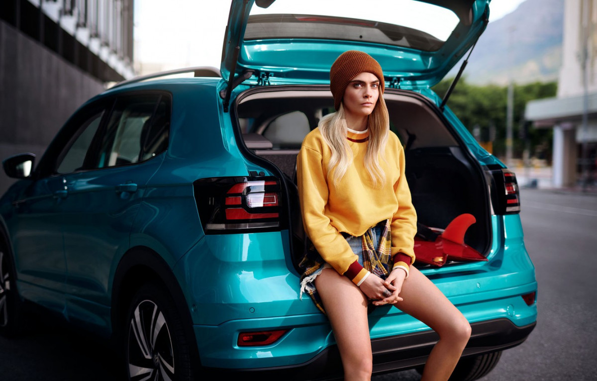 Какое авто “Volkswagen” выбрать девушке?