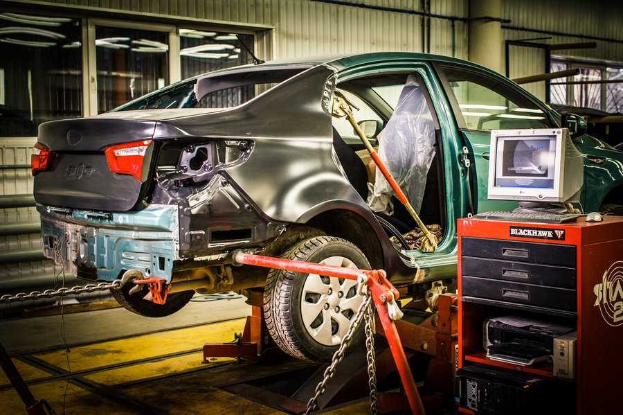 Кузовной ремонт любой сложности: профессиональный подход и качество услуг.