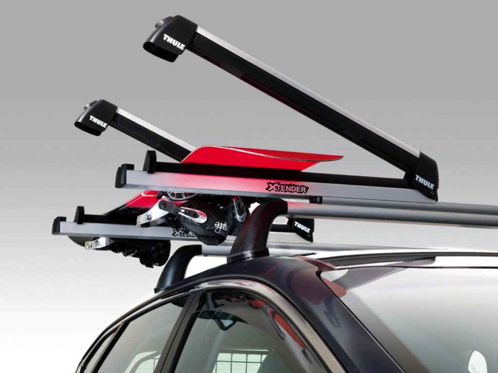 Багажник для перевозки лыж и сноубордов на крышу автомобиля.