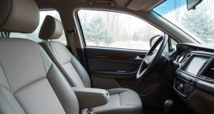 Осмотр салона: износ и скрытые проблемы — как увидеть то, что прячется под обивкой