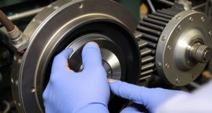 Осмотр роликов ГРМ: люфты и шумы — как распознать первые звоночки двигателя