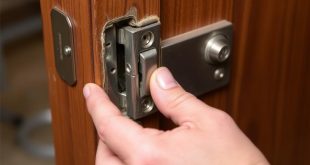 Диагностика петель дверей: износ и регулировка