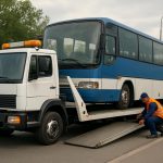 Вызвать эвакуатор для автобуса: как сделать быстро, безопасно и без лишних трат